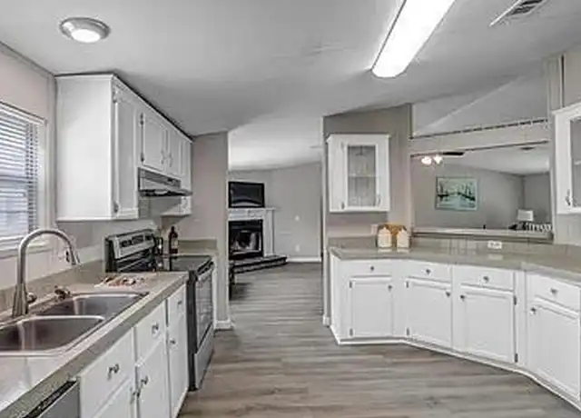 Property at 2562 Hibiscus Ave, Middleburg, FL, 32068, 3 beds, 2 baths, [object Object]