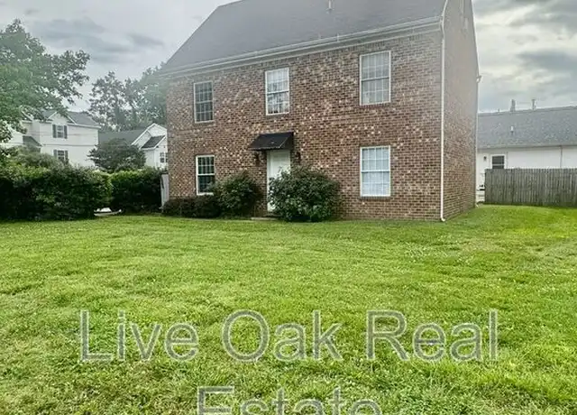 Property at 1606 Parks Ave, Virginia Beach, VA, 23451, 2 beds, 1 bath, [object Object]