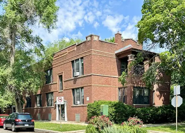 Property at 3597 W Grace St Unit 3, Chicago, IL, 60618, 2 beds, 1 bath, [object Object]