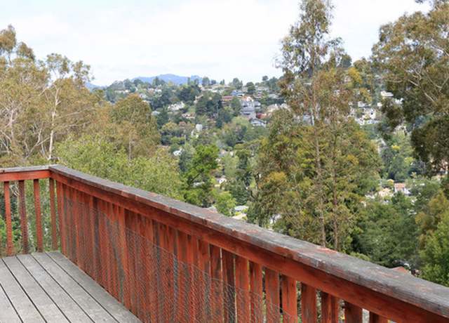 Photo of 330 Deertrail Ln, Mill Valley, CA 94941
