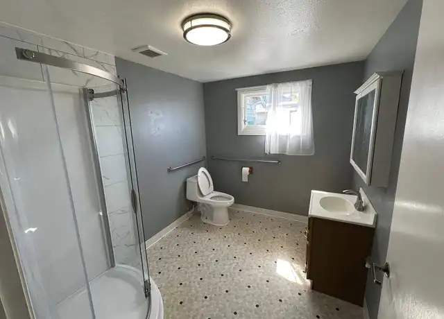 Property at 211 W Harris St Unit B, Eureka, CA, 95503, 1 bed, 1 bath, [object Object]