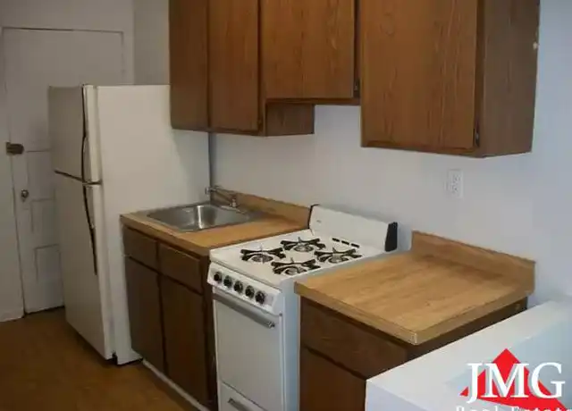 Property at 3032 N Halsted St, Chicago, IL, 60657, 2 beds, 2 baths, [object Object]