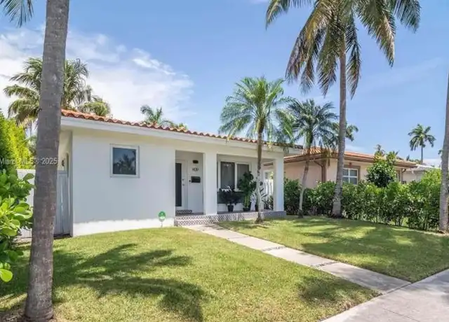 Property at 1439 Hollywood Blvd, Hollywood, FL, 33020, 2 beds, 2 baths, [object Object]