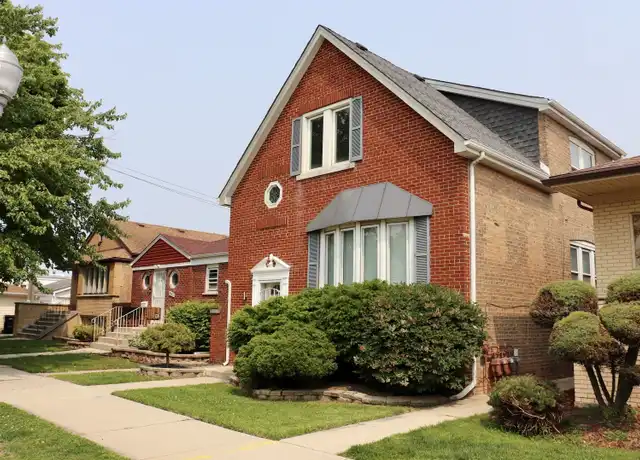 Property at 5938 W 64th St Unit 2, Chicago, IL, 60638, 1 bed, 1 bath, [object Object]