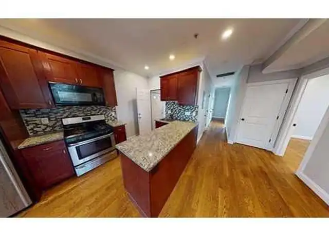 Property at 32 Chestnut Ave, Jamaica Plain, MA, 02130, 5 beds, 2 baths, [object Object]