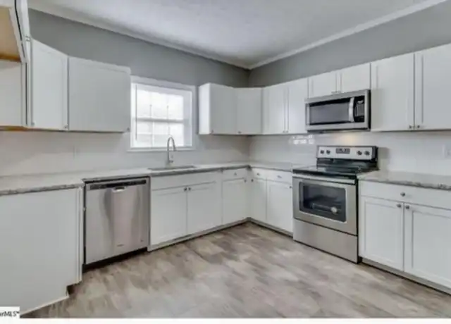 Property at 4 Kilgore St, Greenville, SC, 29611, 2 beds, 1 bath, [object Object]