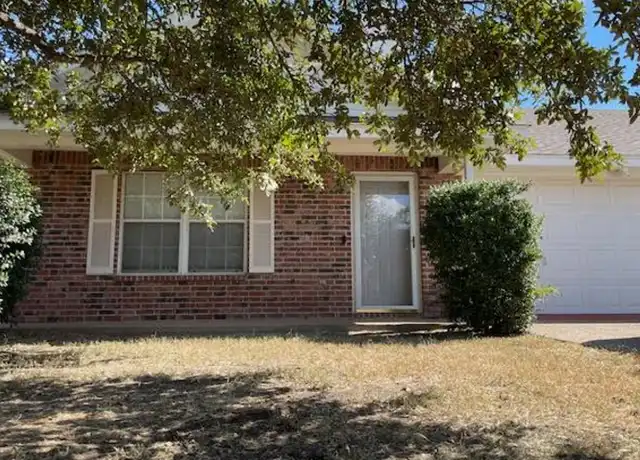 Property at 806 Park Vw, Hewitt, TX, 76643, 2 beds, 2 baths, [object Object]