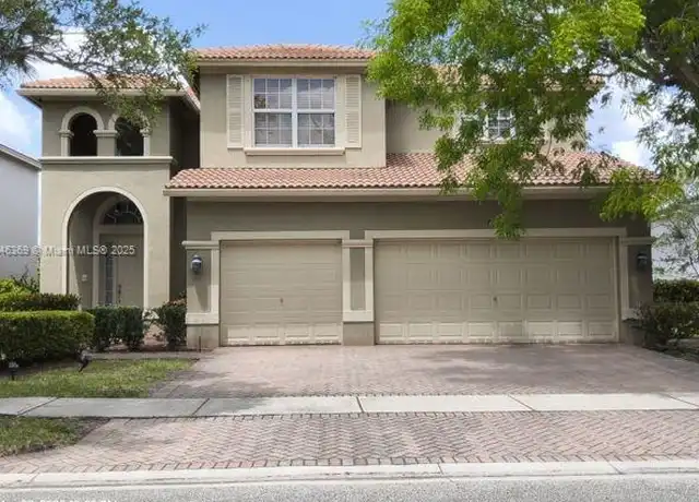 Property at 4421 E Seneca Ave, Weston, FL, 33332, 5 beds, 4 baths, [object Object]