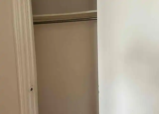 Property at 1447 Oakley St, Bronx, NY, 10469, 3 beds, 1 bath, [object Object]