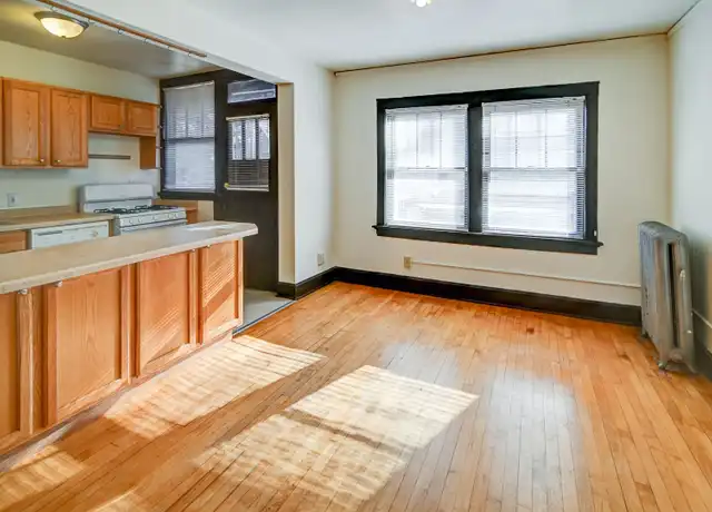 Property at 2801 Monroe St, Madison, WI, 53711, 2 beds, 1 bath, [object Object]