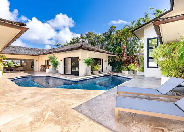 Property at 5939 Kalanianaole Hwy, Honolulu, HI, 96821, 4 beds, 4.5 baths, [object Object]