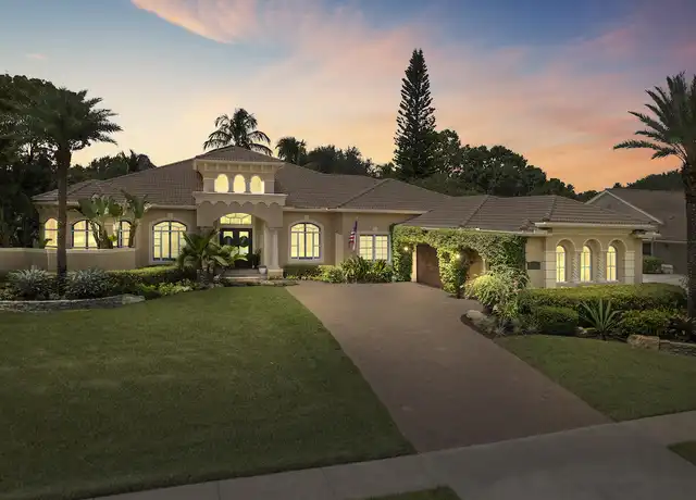 Property at 15385 Meadow Wood Dr, Wellington, FL, 33414, 5 beds, 4 baths, [object Object]