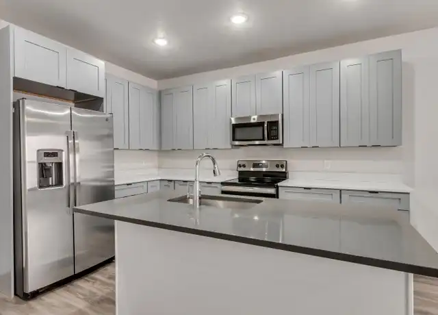 Property at 606 W North Temple St Unit 203, Salt Lake City, UT, 84116, 1 bed, 1 bath, [object Object]