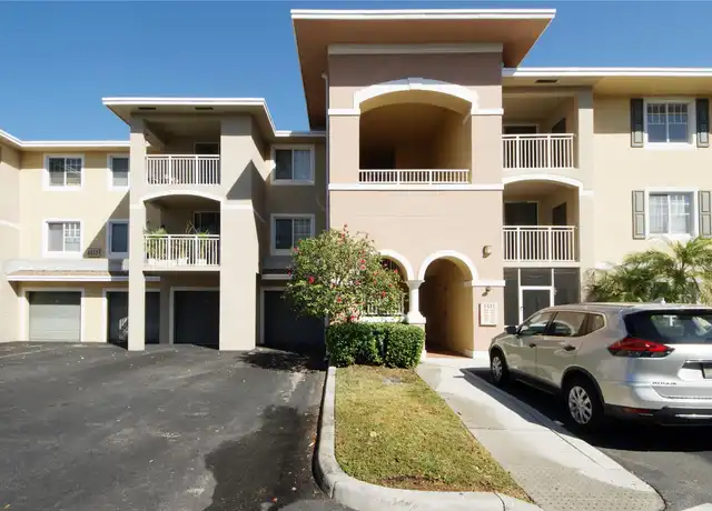 Property at 6533 Emerald Dunes Dr #206, West Palm Beach, FL, 33411, 1 bed, 1 bath, [object Object]