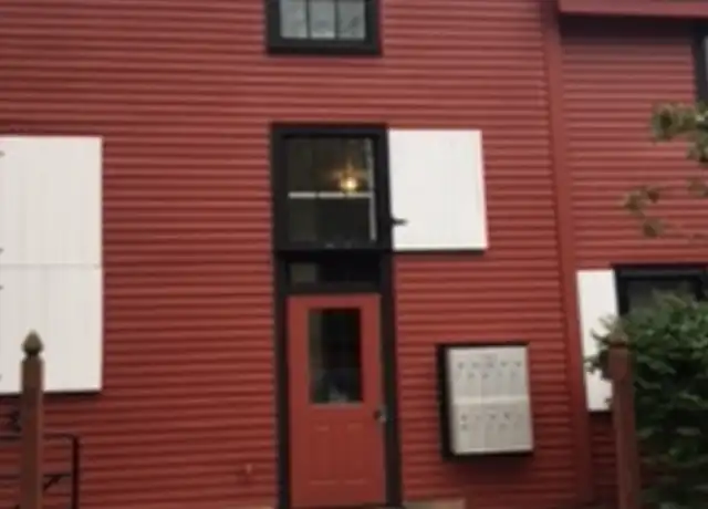 Property at 5 Front St Unit 8, Schenectady, NY, 12305, 1 bed, 1.5 baths, [object Object]