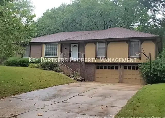 Property at 628 W Santa Fe Trl, Kansas City, MO, 64145, 3 beds, 2.5 baths, [object Object]