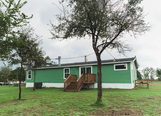 Property at 1185 Farm to Market Road 812 Unit B, Cedar Creek, TX, 78612, 3 beds, 2 baths, [object Object]