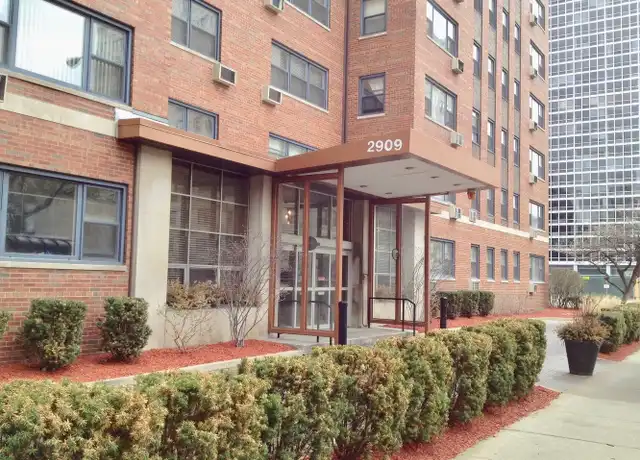 Property at 2909 N Sheridan Rd #1404, Chicago, IL, 60657, 2 beds, 1 bath, [object Object]