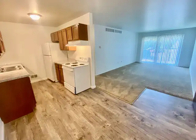 Property at 2756 Golfside Rd Unit 411, Ann Arbor, MI, 48108, 1 bed, 1 bath, [object Object]