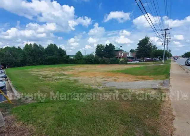 Property at 777 E Butler Rd, Mauldin, SC, 29662, 0 beds, 1 bath, [object Object]
