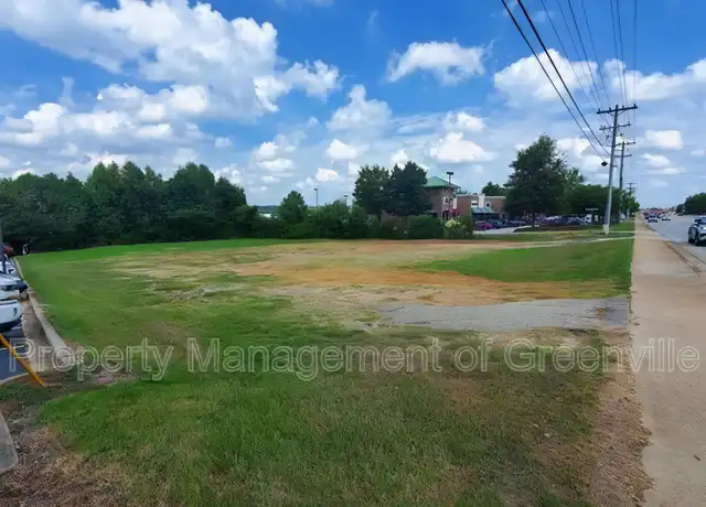Property at 777 E Butler Rd, Mauldin, SC, 29662, 0 beds, 1 bath, [object Object]