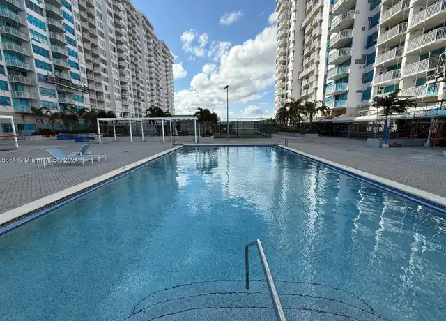 Property at 18031 Biscayne Blvd, Aventura, FL, 33160, 1 bed, 1.5 baths, [object Object]