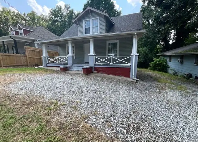 Property at 912 Asheboro St, High Point, NC, 27260, 4 beds, 2 baths, [object Object]