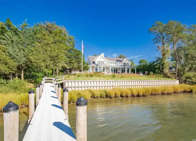 Property at 539 Noyack Rd, Southampton, NY, 11968, 6 beds, 6.5 baths, Contact for Price