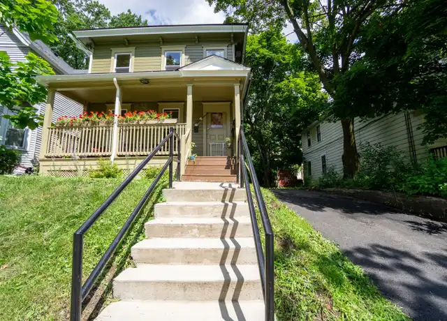 Property at 417 Cherry St Unit Cherry 4172, Syracuse, NY, 13210, 2 beds, 1 bath, [object Object]