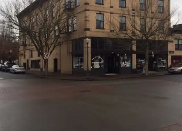 Property at 108 E Maple St Unit 207, Centralia, WA, 98531, 1 bed, 1 bath, [object Object]