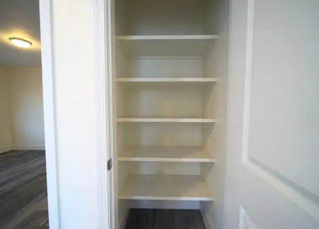 Property at 120 Arch St #6, Redwood City, CA, 94062, 1 bed, 1 bath, [object Object]