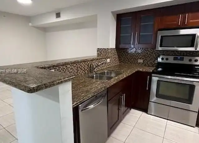 Property at 577 SW 111th Ln Unit 200A, Pembroke Pines, FL, 33025, 2 beds, 2 baths, [object Object]