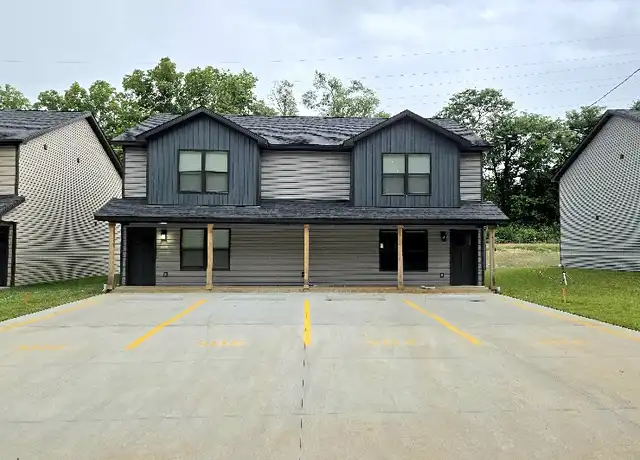 Property at 3114 Commerce St, Park Hills, MO, 63601, 3 beds, 2.5 baths, [object Object]