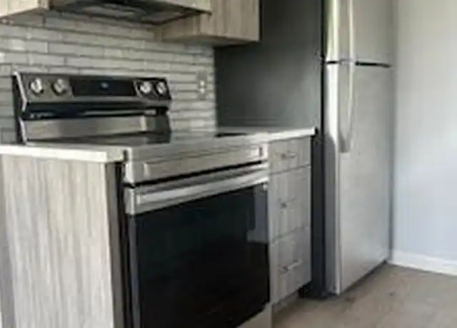 Property at 148 Undercliff Ave Unit 2, Edgewater, NJ, 07020, 1 bed, 1 bath, [object Object]