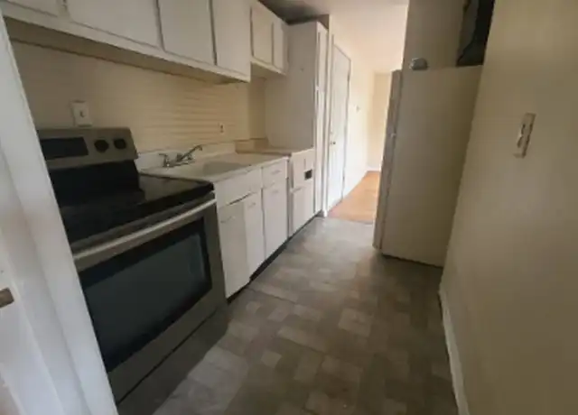 Property at 133 Prospect St Unit A3, East Hartford, CT, 06108, 1 bed, 1 bath, [object Object]