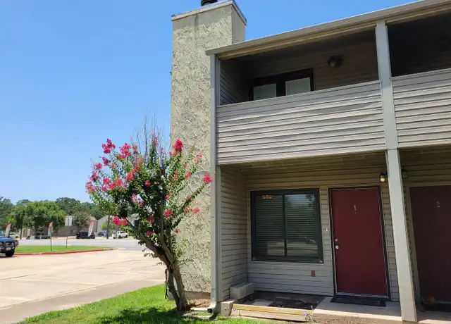 Property at 1900 Dartmouth St Unit D1, College Station, TX, 77840, 2 beds, 1.5 baths, [object Object]