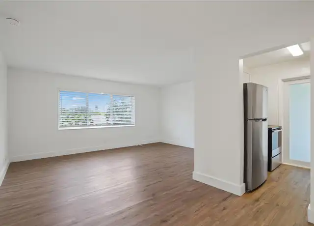 Property at 1857 Jefferson St Unit 305, Hollywood, FL, 33020, 1 bed, 1 bath, [object Object]