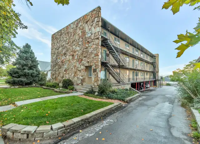 Property at 356 S 1200 E Unit 2, Salt Lake City, UT, 84102, 2 beds, 1 bath, [object Object]