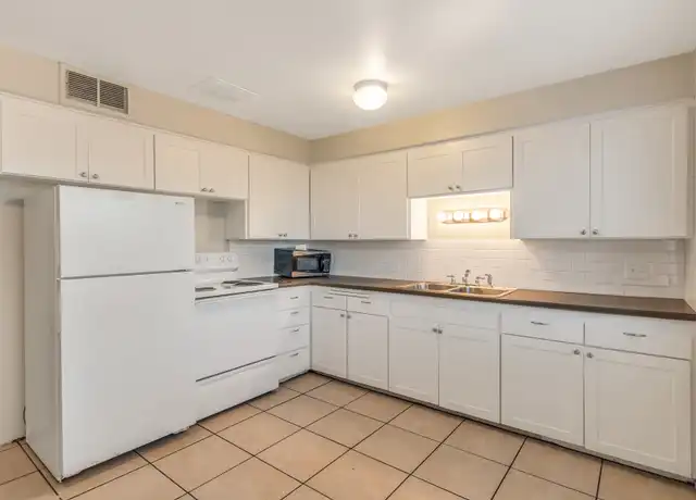 Property at 356 S 1200 E Unit 2, Salt Lake City, UT, 84102, 2 beds, 1 bath, [object Object]