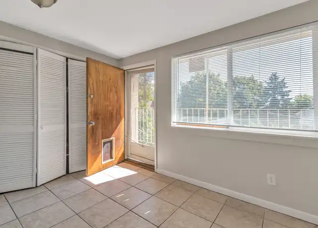 Property at 356 S 1200 E Unit 8, Salt Lake City, UT, 84102, 1 bed, 1 bath, [object Object]