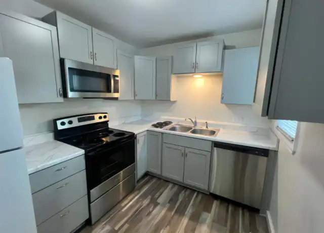 Property at 521 N Woodrow Ave, Bartlesville, OK, 74003, 3 beds, 1 bath, [object Object]