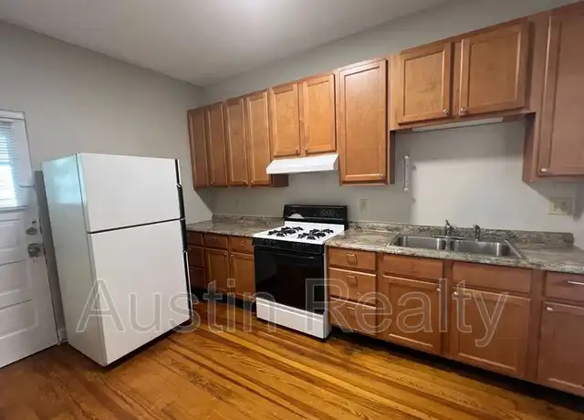 Property at 4932 Schollmeyer Ave, Saint Louis, MO, 63109, 2 beds, 1 bath, [object Object]