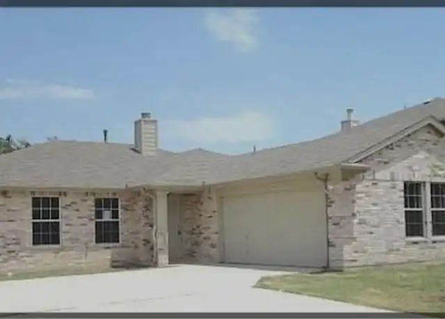 Property at 2102 Wagon Wheel Trl, Denton, TX, 76208, 3 beds, 2 baths, [object Object]