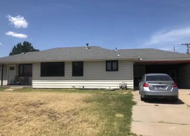 Property at 718 E 23rd Ave Unit A, Hutchinson, KS, 67502, 3 beds, 2 baths, [object Object]