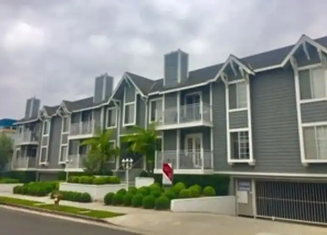 Property at 2475 Corinth Ave, Los Angeles, CA, 90064, 1 bed, 1 bath, [object Object]