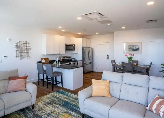 Property at 40 Free St, Portland, ME, 04101, 1-2 bed, 1-2 bath, [object Object]
