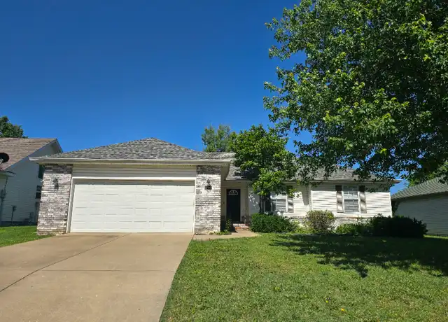 Property at 1745 S Fisk Ave, Springfield, MO, 65802, 4 beds, 2 baths, [object Object]