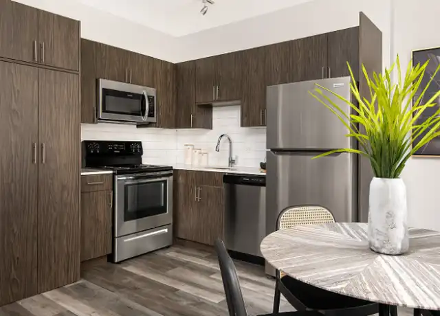 Property at 186 W Lake St, Chicago, IL, 60606, 1 bed, 1 bath, [object Object]