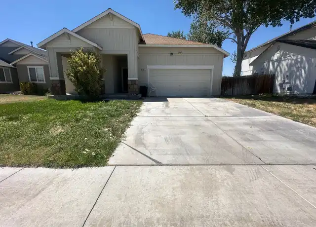 Property at 552 Ranchwood Ln, Fernley, NV, 89408, 4 beds, 2 baths, [object Object]