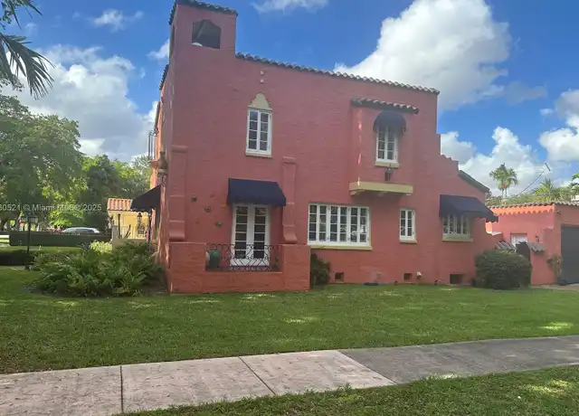 Property at 915 Ferdinand St Unit 915, Coral Gables, FL, 33134, 1 bed, 1 bath, [object Object]